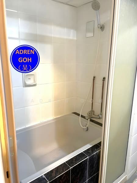 Condominium for Rent at Marina Bay Condominium - Adren Goh - Bathroom - PropertyGuru.com.my