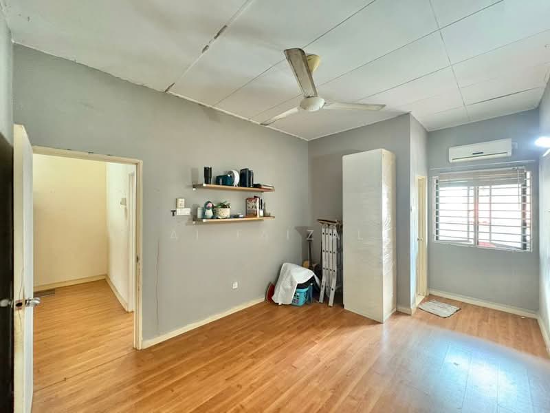 2-storey Terraced House for Sale in Alam Sari (Bangi) - Ai Faizal - Interior - PropertyGuru.com.my