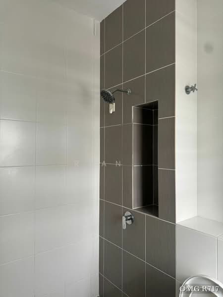 2-storey Terraced House for Rent in Setia Alam (Selangor) - Ryan . - Bathroom - PropertyGuru.com.my