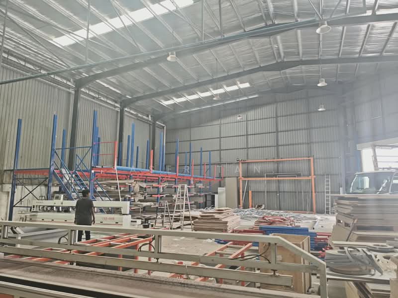 Factory for Sale in Taman Perniagaan Setia (Johor Bahru) - SASER TAN. - Interior - PropertyGuru.com.my