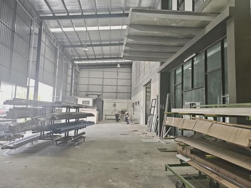 Factory for Sale in Taman Perniagaan Setia (Johor Bahru) - SASER TAN. - Interior - PropertyGuru.com.my
