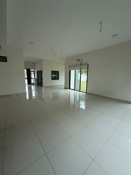 Rumah Teres 2 Tingkat untuk Dijual di Kajang (Selangor) - KK HEW - Living Room - PropertyGuru.com.my