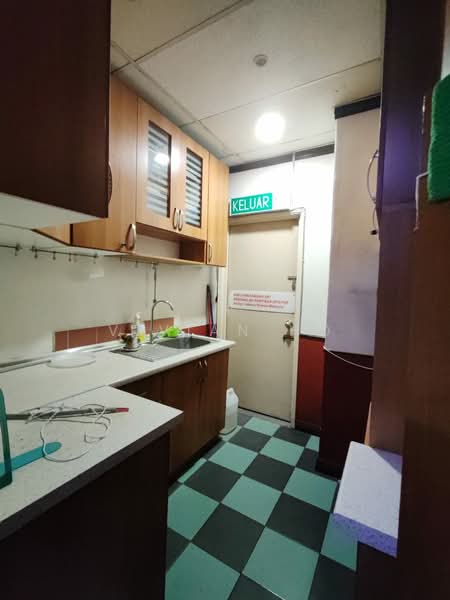 Shop / Office for Sale in KL City Centre (Kuala Lumpur) - Vivian Ho - Kitchen - PropertyGuru.com.my