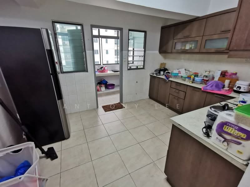 Servis Apartment untuk Disewa di D'Alamanda - Anthony Lee - Kitchen - PropertyGuru.com.my