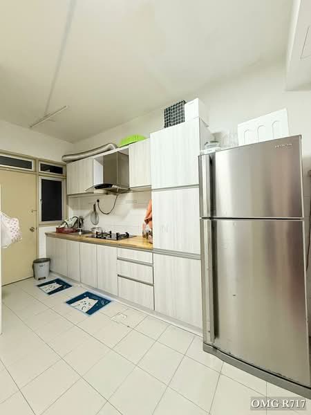 2-storey Terraced House for Rent in Setia Alam (Selangor) - Ryan . - Kitchen - PropertyGuru.com.my