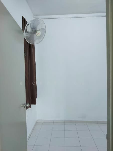Apartment for Rent at Pangsapuri Lagoon Perdana - Richard Ooi - Interior - PropertyGuru.com.my