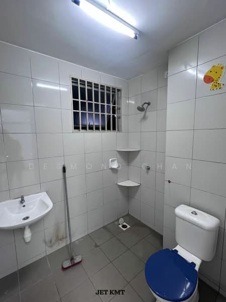Townhouse for Sale in Bandar Botanic (Klang) - Desmond Chan - Bathroom - PropertyGuru.com.my