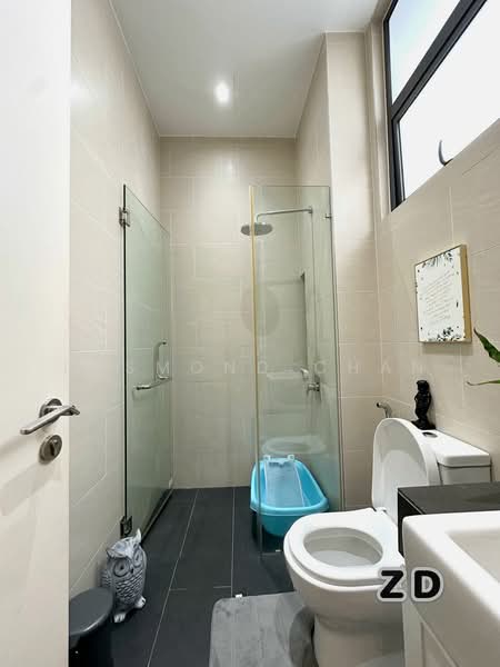 Rumah Berkembar untuk Dijual di Setia Alam (Selangor) - Desmond Chan - Bathroom - PropertyGuru.com.my
