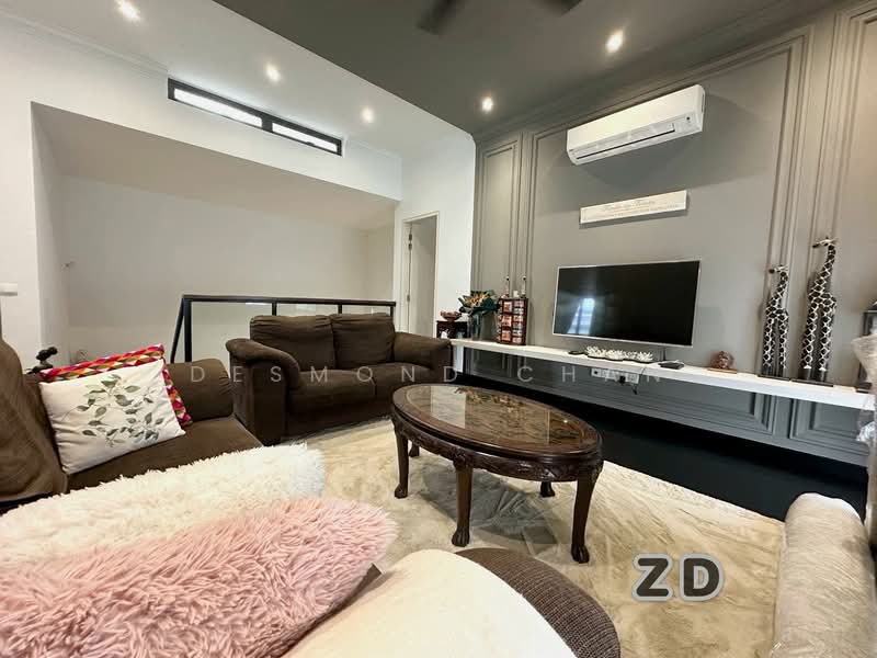Rumah Berkembar untuk Dijual di Setia Alam (Selangor) - Desmond Chan - Living Room - PropertyGuru.com.my