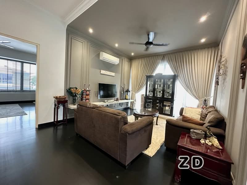 Rumah Berkembar untuk Dijual di Setia Alam (Selangor) - Desmond Chan - Living Room - PropertyGuru.com.my
