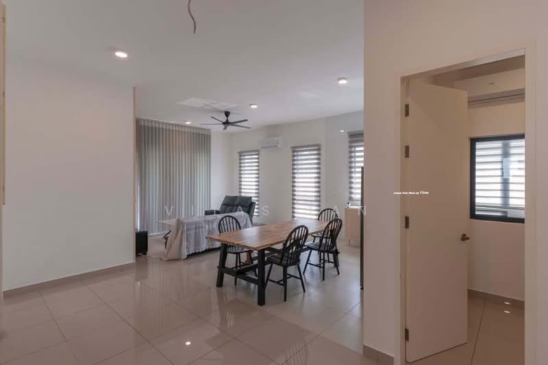 Townhouse for Rent in Eco Ardence (Setia Alam) - Vitas Tan - Living Room - PropertyGuru.com.my