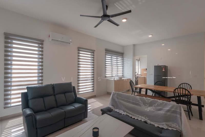 Townhouse for Rent in Eco Ardence (Setia Alam) - Vitas Tan - Living Room - PropertyGuru.com.my