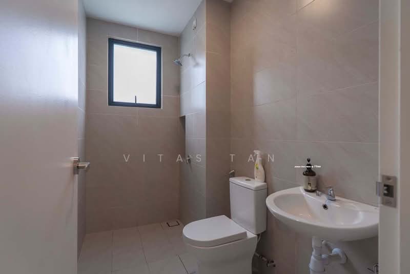 Townhouse for Rent in Eco Ardence (Setia Alam) - Vitas Tan - Bathroom - PropertyGuru.com.my