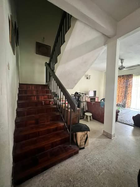 2-storey Terraced House for Sale in SS14 (Subang Jaya) - Tom Yip - Living Room - PropertyGuru.com.my