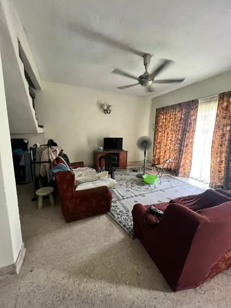 2-storey Terraced House for Sale in SS14 (Subang Jaya) - Tom Yip - Living Room - PropertyGuru.com.my