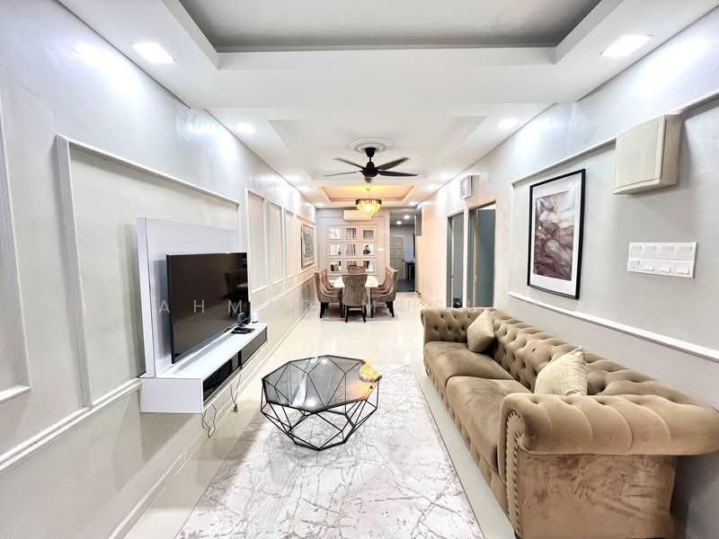 Rumah Teres 1 Tingkat untuk Dijual di Taman Sri Nanding (Hulu Langat) - Ahmad Muslim - Living Room - PropertyGuru.com.my