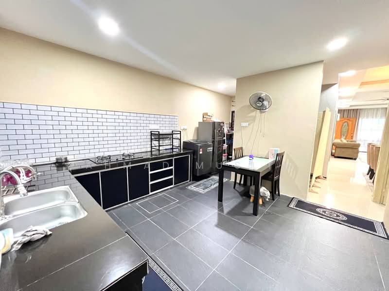 Rumah Teres 1 Tingkat untuk Dijual di Taman Sri Nanding (Hulu Langat) - Ahmad Muslim - PropertyGuru.com.my