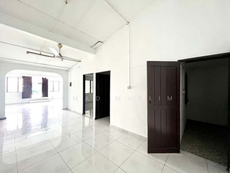 1-storey Terraced House for Sale in Bandar Tun Razak (Cheras) - Ahmad Muslim - PropertyGuru.com.my