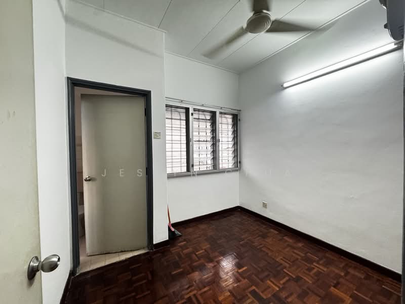 2-storey Terraced House for Sale in Usj 3 (Subang Jaya) - Jeslyn Chua - Interior - PropertyGuru.com.my