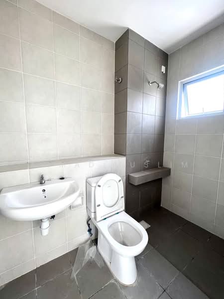 2-storey Terraced House for Sale in Semenyih (Selangor) - Ahmad Muslim - PropertyGuru.com.my