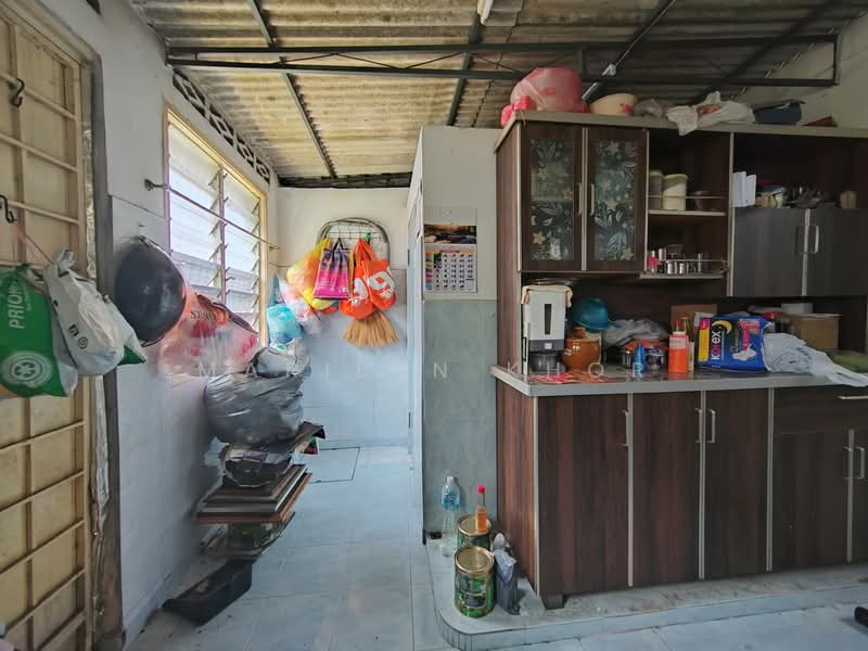 2-storey Terraced House for Sale in Klang (Selangor) - Marilyn Khor - Kitchen - PropertyGuru.com.my