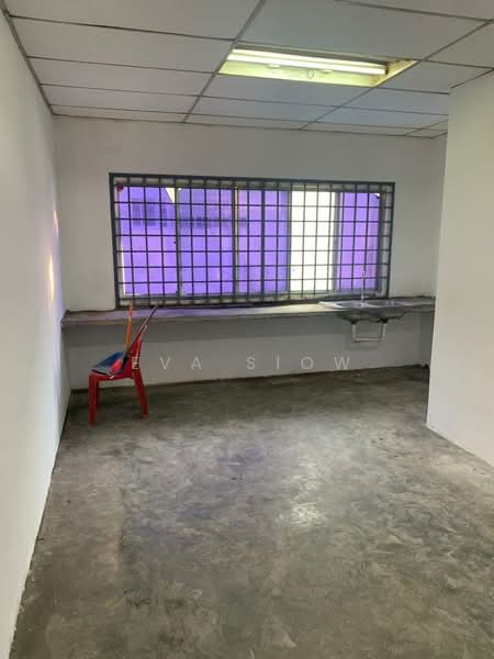 Shop for Sale in Taman Universiti (Skudai) - Eva Siow - Interior - PropertyGuru.com.my