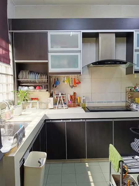 2-storey Terraced House for Sale in Klang (Selangor) - Marilyn Khor - Kitchen - PropertyGuru.com.my