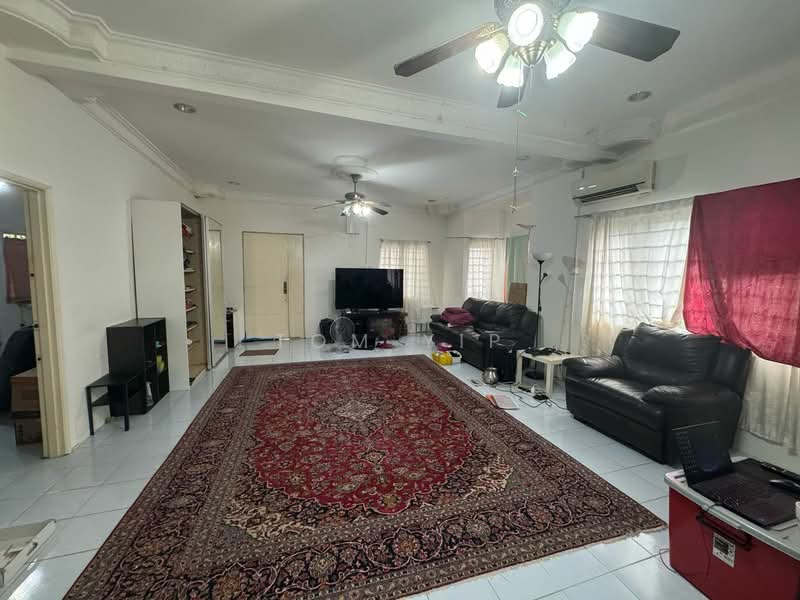 Rumah Banglo untuk Dijual di Desa Melor (Serendah) - Tom Yip - Living Room - PropertyGuru.com.my