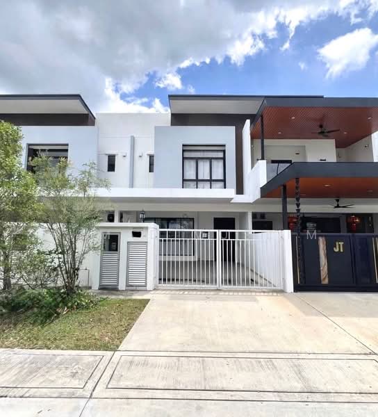 Rumah Teres 2 Tingkat untuk Dijual di Beranang (Selangor) - Ahmad Muslim - Exterior - PropertyGuru.com.my