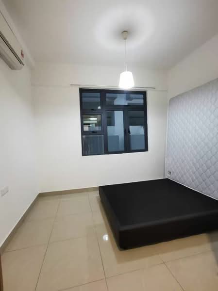 Servis Apartment untuk Dijual di D'Secret Garden (Pangsapuri Kempas Indah) - Jeffrey Lim - Bedroom - PropertyGuru.com.my