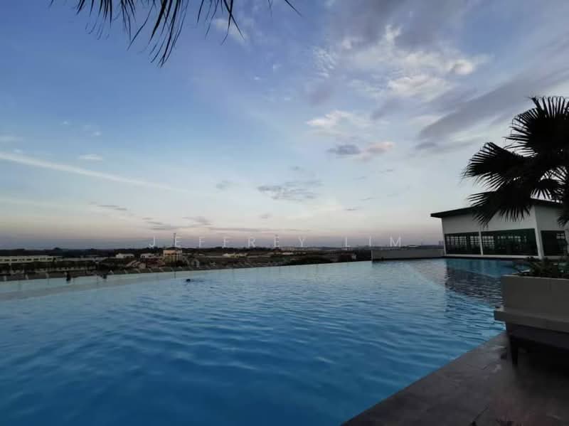 Servis Apartment untuk Dijual di D'Secret Garden (Pangsapuri Kempas Indah) - Jeffrey Lim - Pool - PropertyGuru.com.my