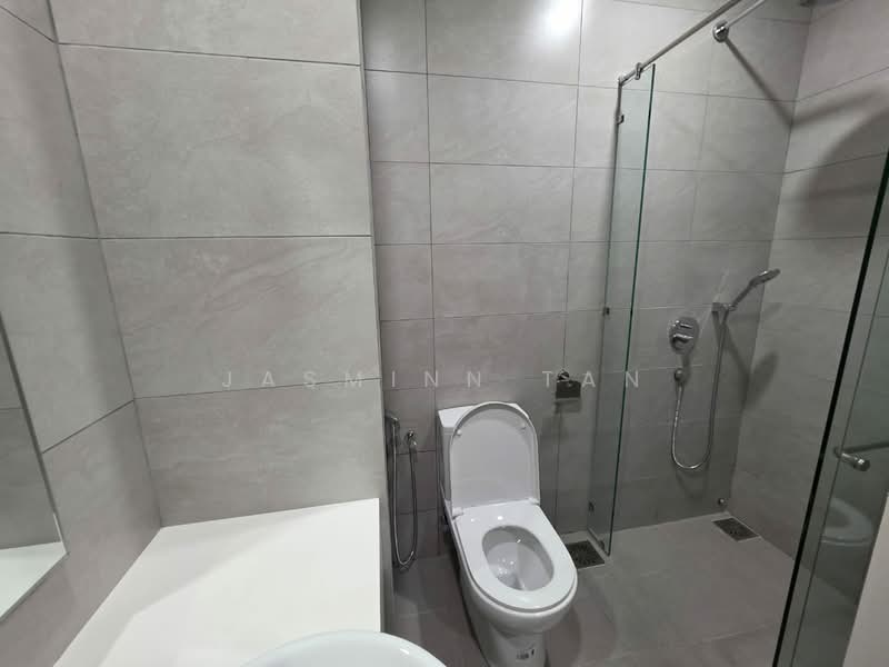 Service Residence for Rent at Dorsett Waterfront Subang - Jasminn Tan - Bathroom - PropertyGuru.com.my