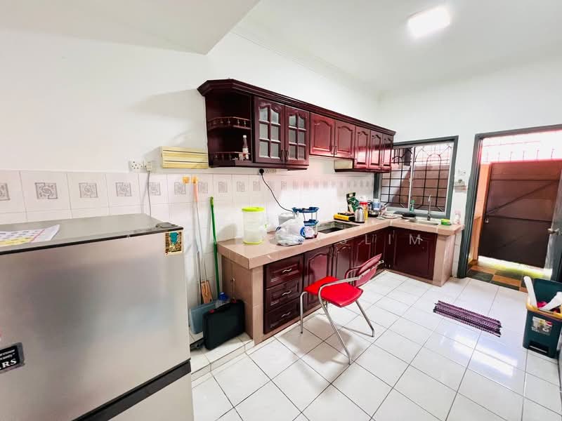 2-storey Terraced House for Sale in Taman Sri Haneco (Semenyih) - Ahmad Muslim - PropertyGuru.com.my