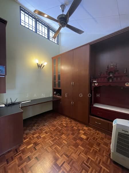 2-storey Terraced House for Sale in Bandar Sunway (Sunway) - Janice Goh - Family Hall - PropertyGuru.com.my