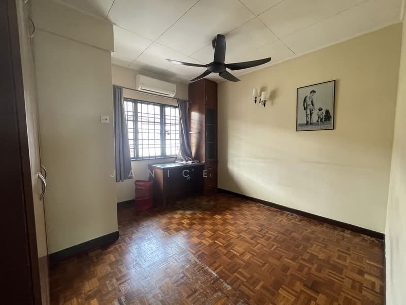 2-storey Terraced House for Sale in Bandar Sunway (Sunway) - Janice Goh - Bedroom - PropertyGuru.com.my