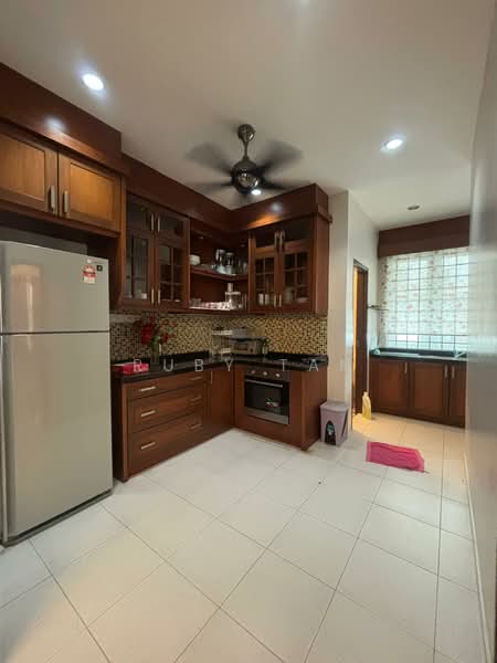 2-storey Terraced House for Sale in Setia Eco Gardens (Gelang Patah) - Ruby Tan - Kitchen - PropertyGuru.com.my