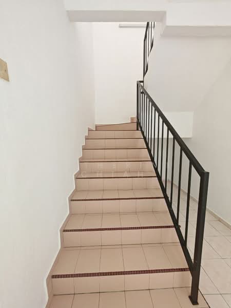 Rumah Teres 2 Tingkat untuk Dijual di Taman Tiara (Tangkak) - Catherine Chiah - Interior - PropertyGuru.com.my