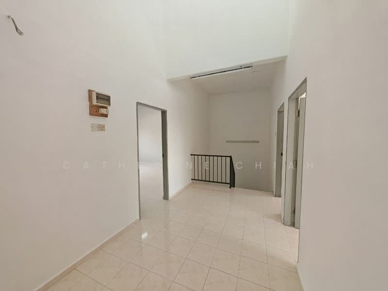 Rumah Teres 2 Tingkat untuk Dijual di Taman Tiara (Tangkak) - Catherine Chiah - Interior - PropertyGuru.com.my