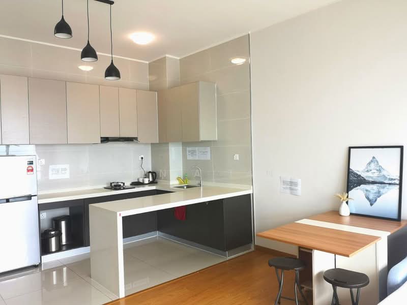 Kondominium untuk Dijual di Amberside @ Country Garden Danga Bay - Genia Tan - Kitchen - PropertyGuru.com.my