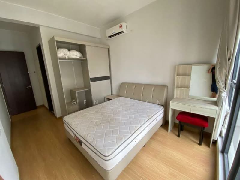 Condominium for Sale at Kings Bay @ Country Garden Danga Bay - Genia Tan - Bedroom - PropertyGuru.com.my