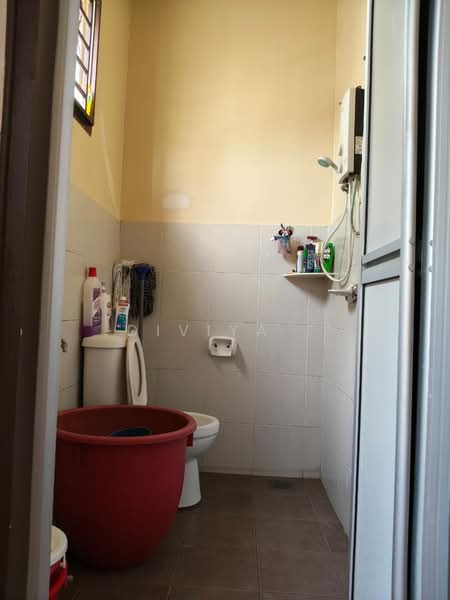 2-storey Terraced House for Sale in Senai (Johor) - Diviya . - Bathroom - PropertyGuru.com.my