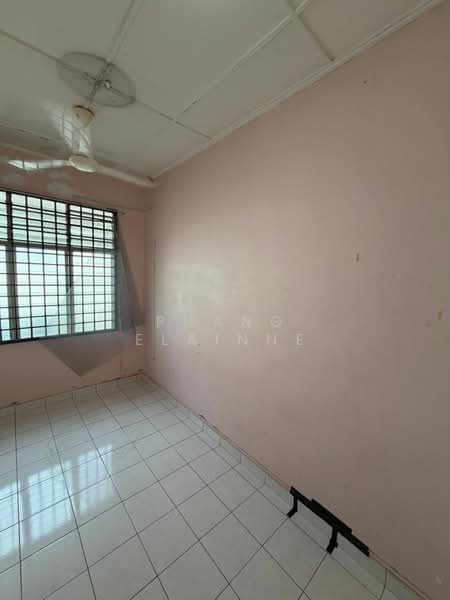 1-storey Terraced House for Sale in Taman Molek (Johor Bahru) - Phang Elainne - Interior - PropertyGuru.com.my