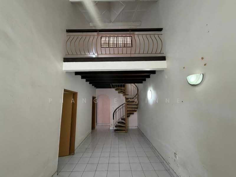 1-storey Terraced House for Sale in Taman Molek (Johor Bahru) - Phang Elainne - PropertyGuru.com.my