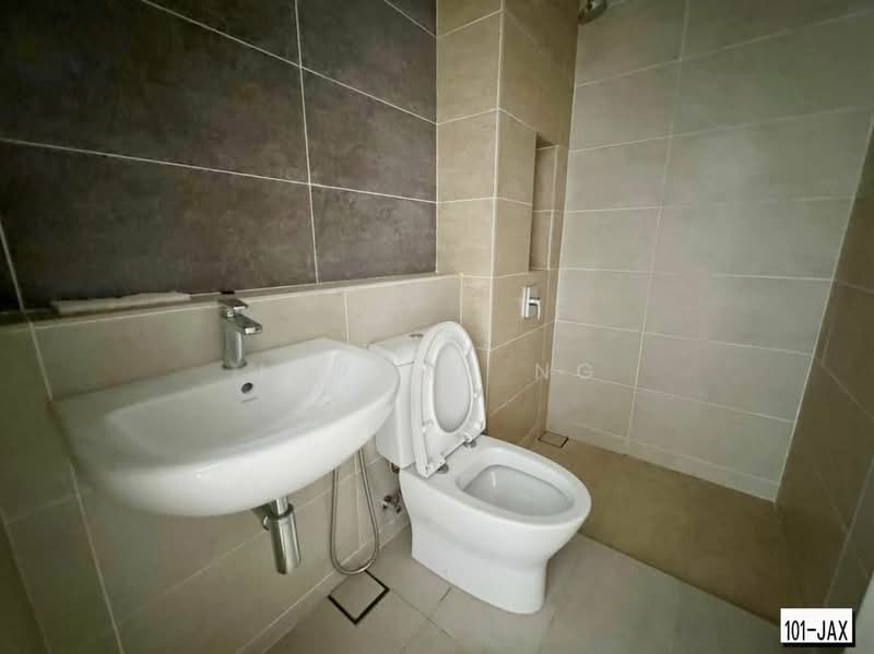 Service Residence for Sale at Setia City Residences - Jordan Ng - Bathroom - PropertyGuru.com.my