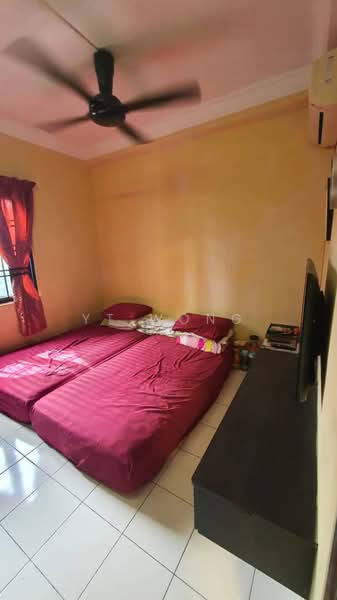 Condominium for Sale at Sri Putramas - YT Wong - Bedroom - PropertyGuru.com.my