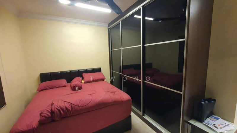 Condominium for Sale at Sri Putramas - YT Wong - Bedroom - PropertyGuru.com.my