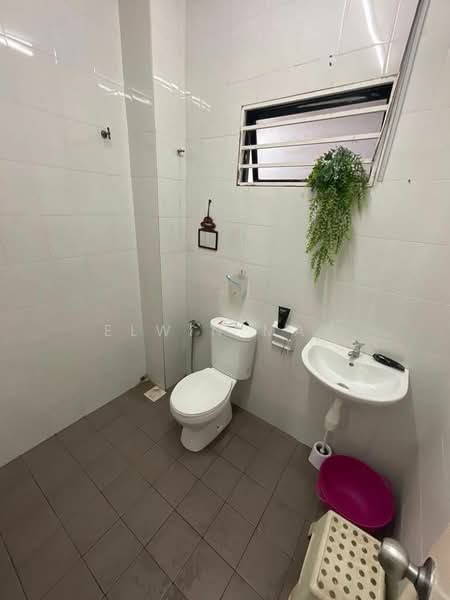 2-storey Terraced House for Sale in Saujana Rawang (Rawang) - Elwin Mah - Bathroom - PropertyGuru.com.my