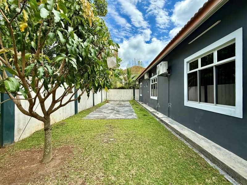 Bungalow for Sale in Seremban (Negeri Sembilan) - Fazri Omar - Exterior - PropertyGuru.com.my
