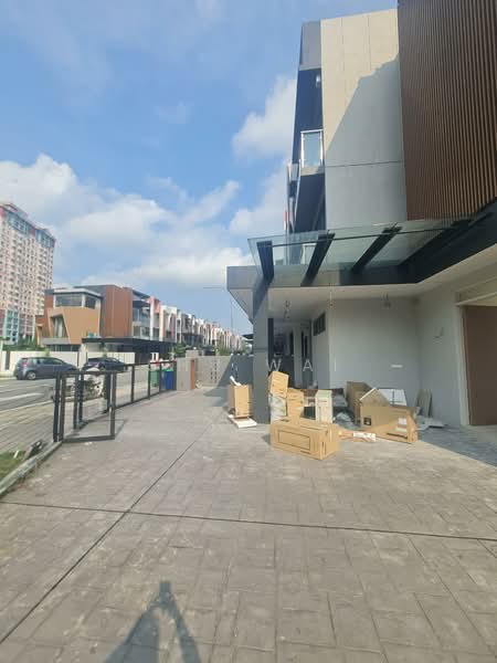 3-storey Terraced House for Rent in BANDAR PUCHONG JAYA (Puchong) - Shu Wai - Exterior - PropertyGuru.com.my