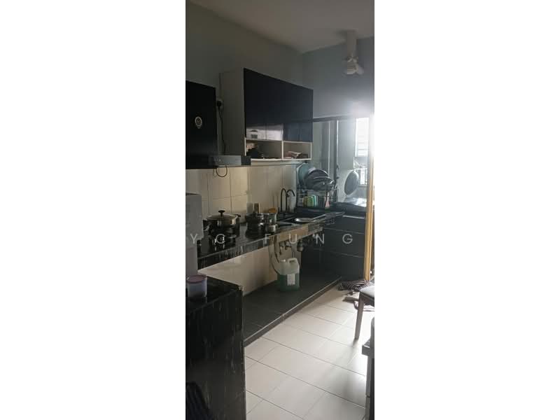 Apartment for Rent at Taman Larkin Idaman Plot C - YC Fung - Kitchen - PropertyGuru.com.my